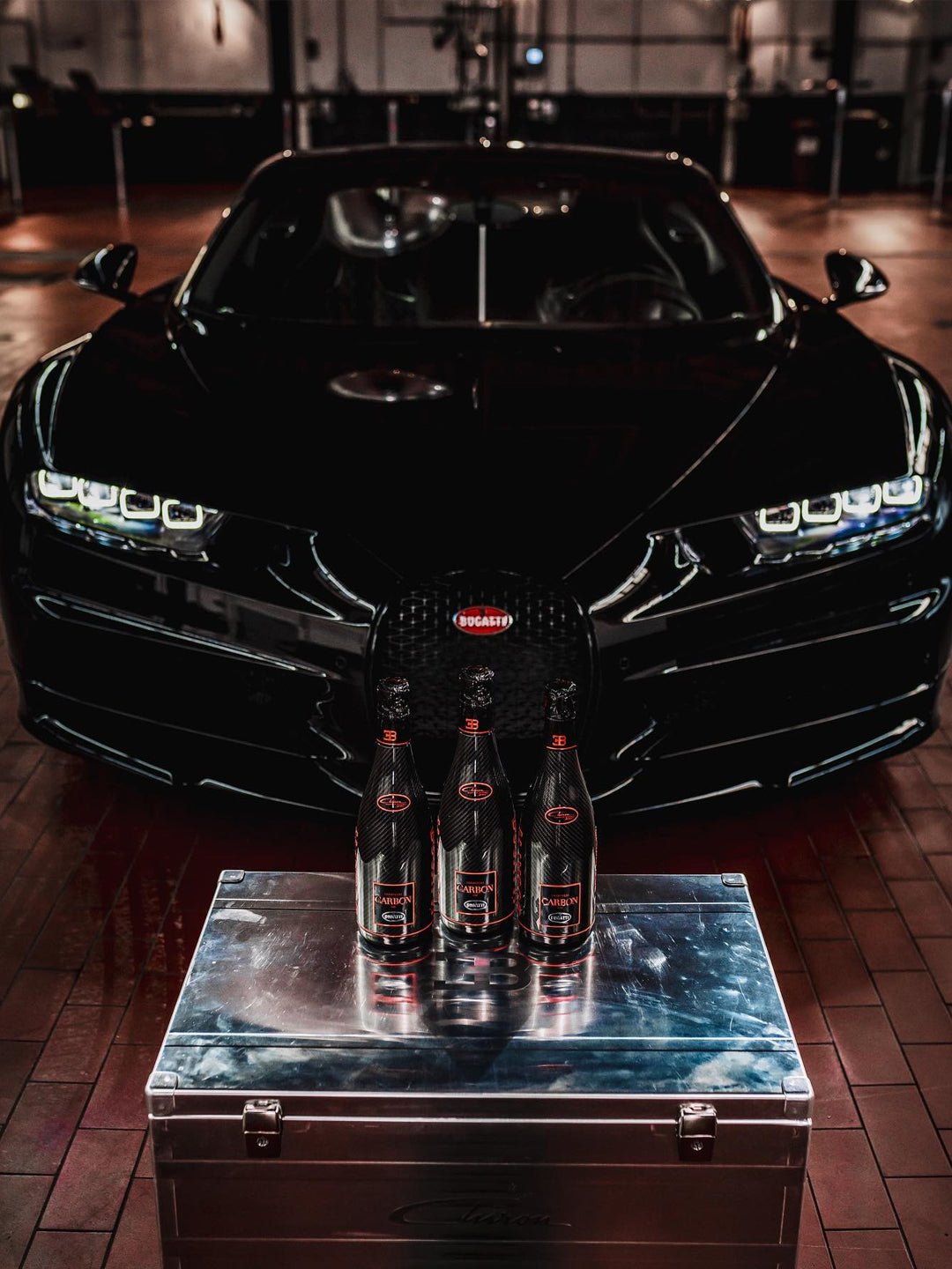 Champagne CARBON Bugatti Chiron ƎB.02 | Vintage 2006 - Main Street Liquor