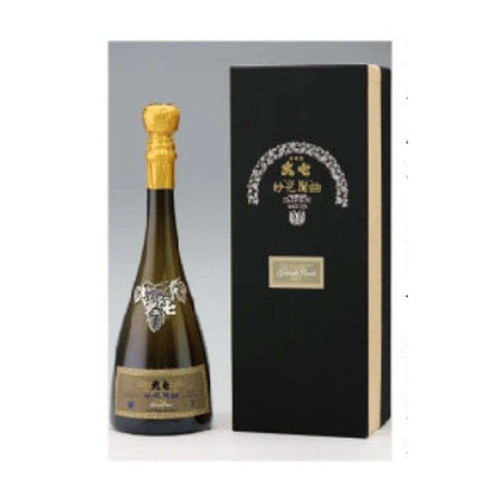 Daishichi Myoka Rangyoku Grande Cuvee Junmai Daiginjo Sake 750ml - BuyMyLiquor