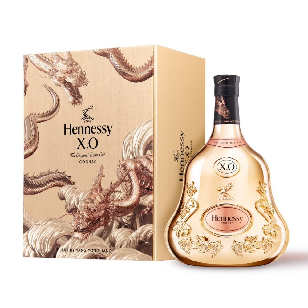 Hennessy XO Lunar New Year 2024 by Yang Yongliang Cognac Hennessy   