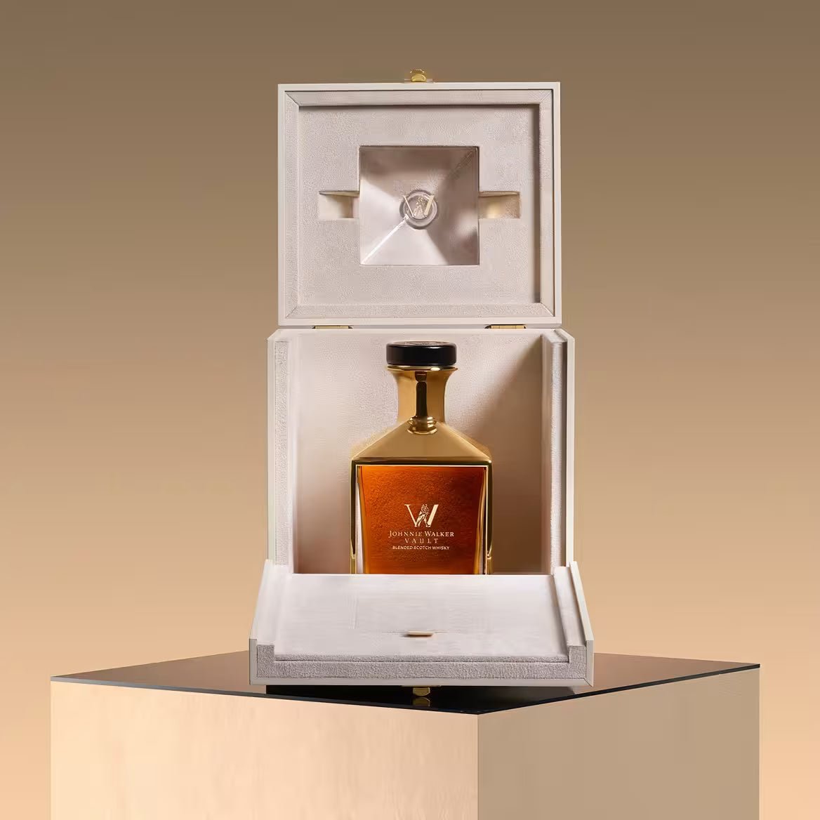 Johnnie Walker Vault: The Couture Blend Olivier Rousteing 700ml - BuyMyLiquor