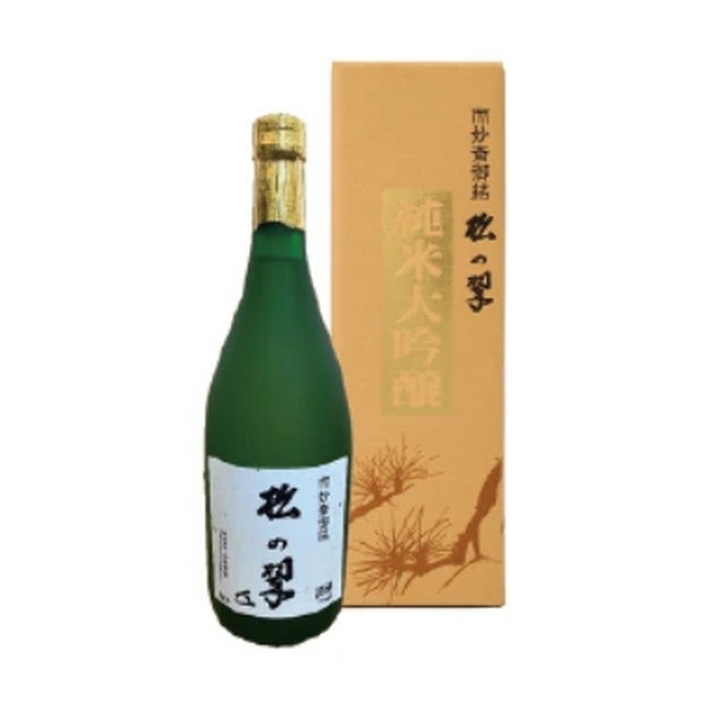 Matsu no Midori Junmai Daiginjo Sake 720ml - BuyMyLiquor